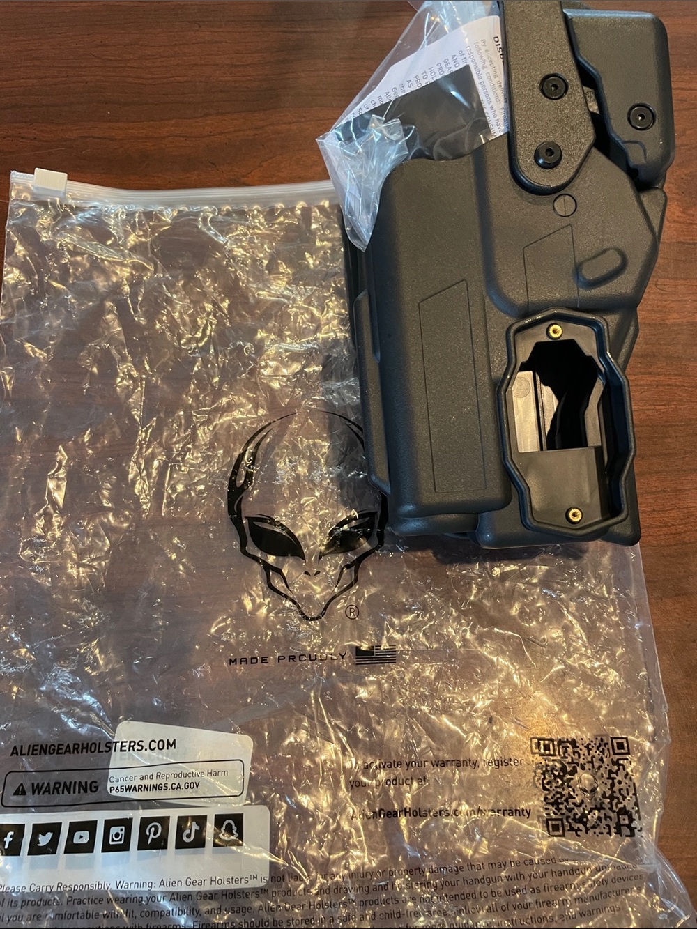 Alien Gear Black Paddle Holster for Secure Duty Carry